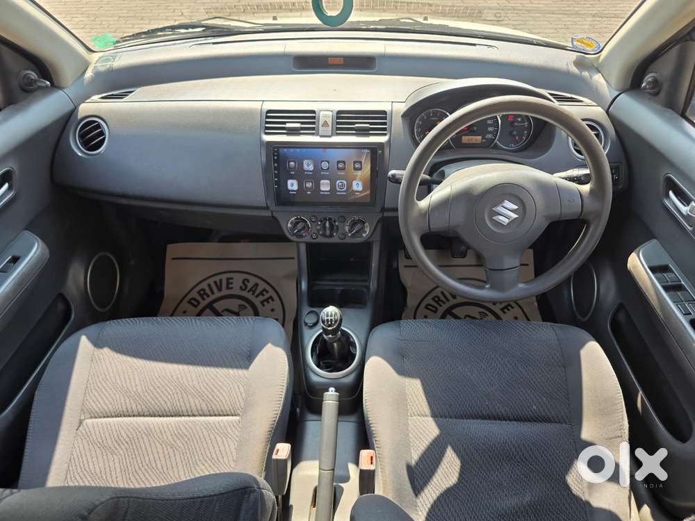 Maruti Suzuki Swift Vxi + Manual, 2010, Petrol