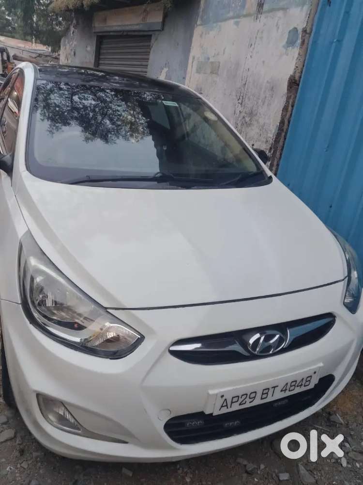 Hyundai Verna Diesel Manual 2013 Car