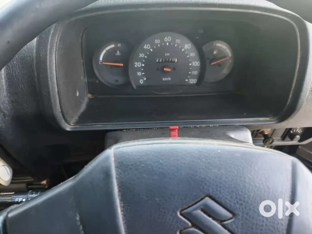 Maruti Suzuki Omni 2013