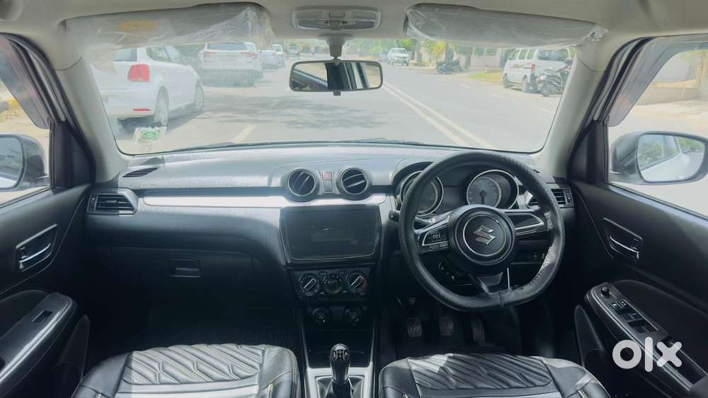 Maruti Suzuki Swift 1.2 Vxi (o), 2024, Petrol