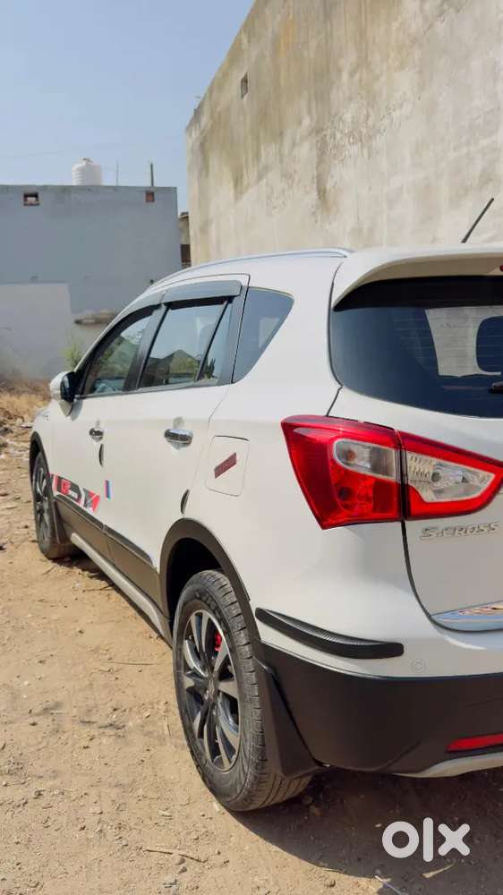 Maruti Nexa S Cross 1.5l Petrol Mannual Single Hand Driven