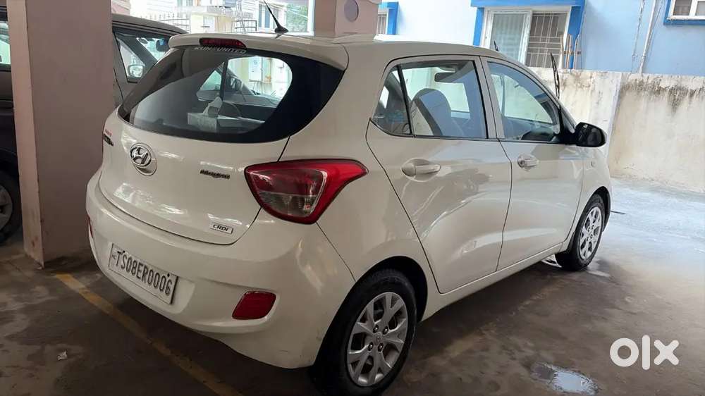 Hyundai Grand I10 2015 Diesel Manual Car