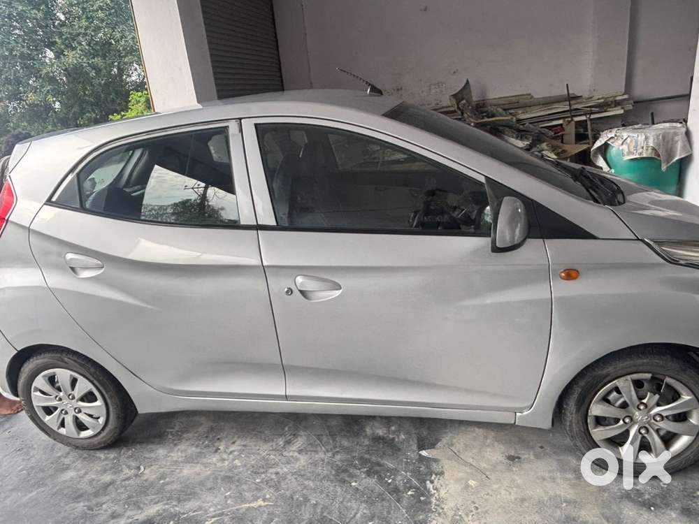 Hyundai Eon Sportz 2013 Model