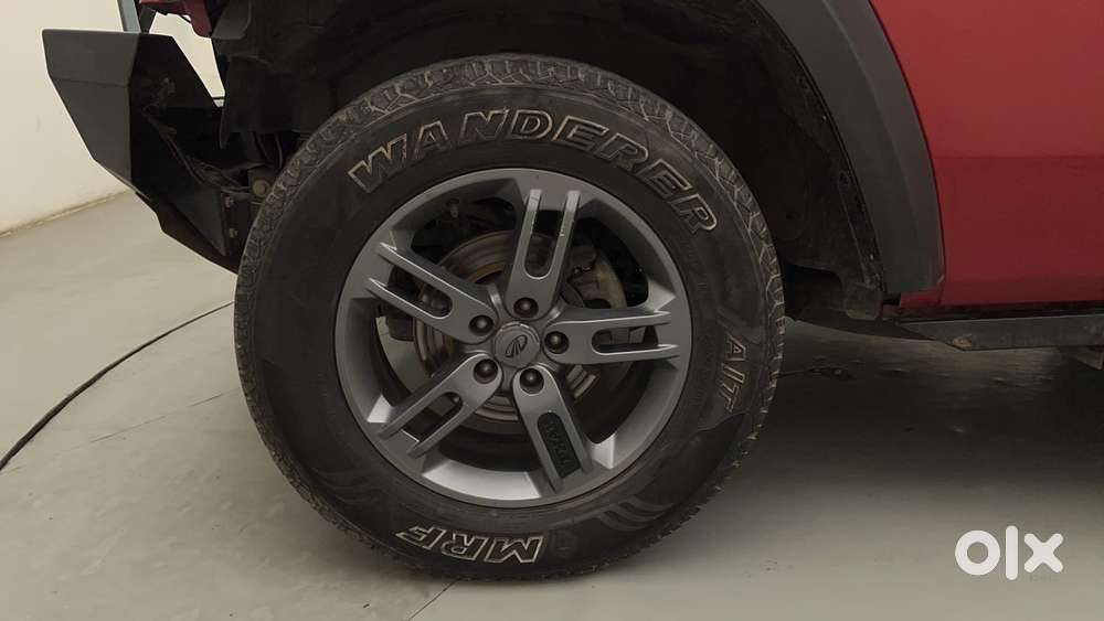 Mahindra Thar Lx Hard Top Petrol At Rwd, 2022, Petrol