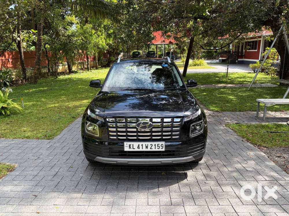 Hyundai Venue 1.2 Kappa Mt S(o) &ndash; 2025 Model | Mint Condition |