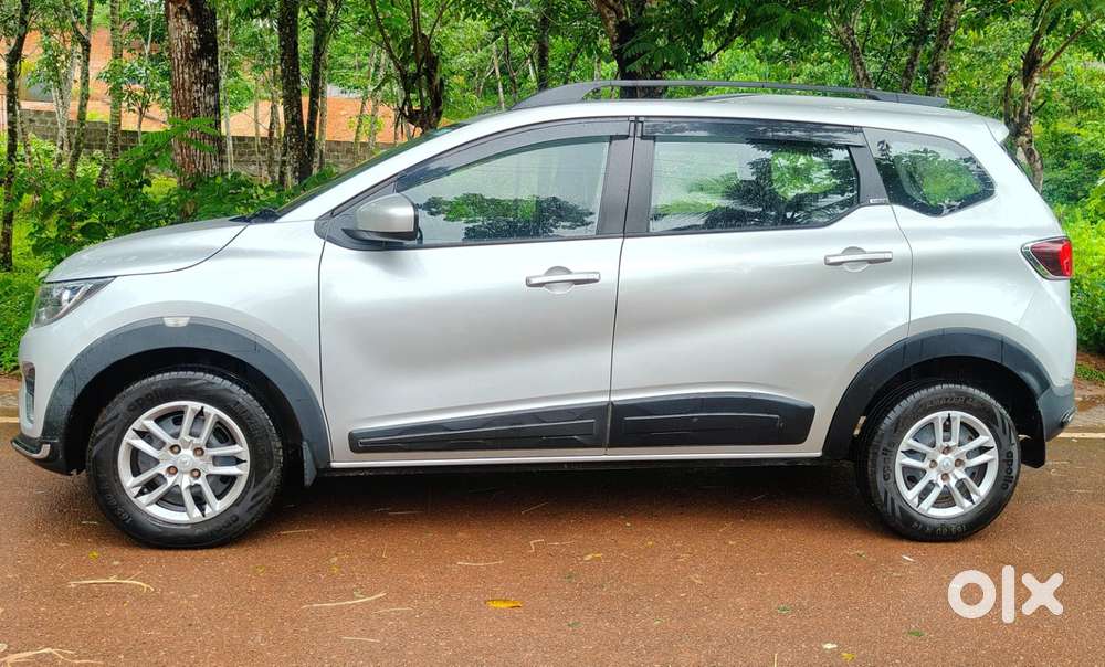 Renault Triber Rxt, 2020, Petrol
