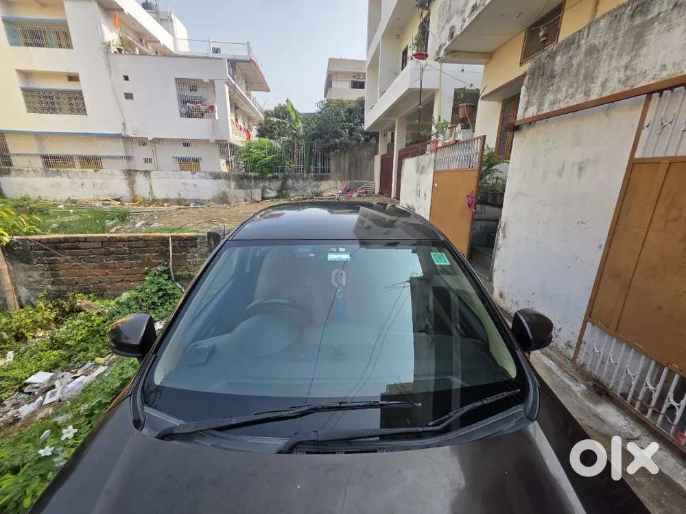 Under Warranty Honda Amaze 2019 Diesel 66700 Km Driven