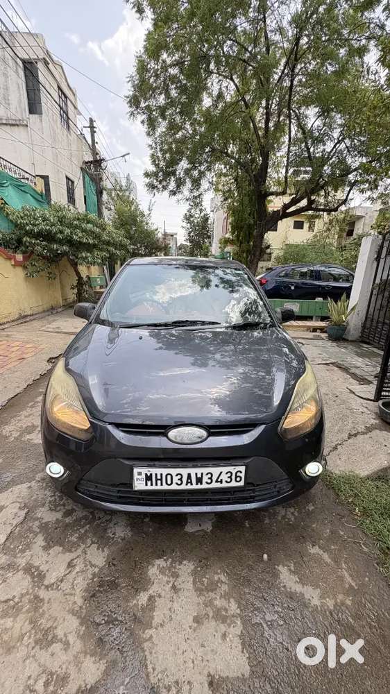 Ford Figo 1.2 Petrol 2010