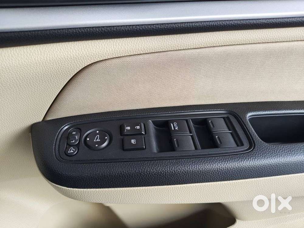 Honda Amaze 2nd Gen Elite Edition Mt, 2024, Petrol