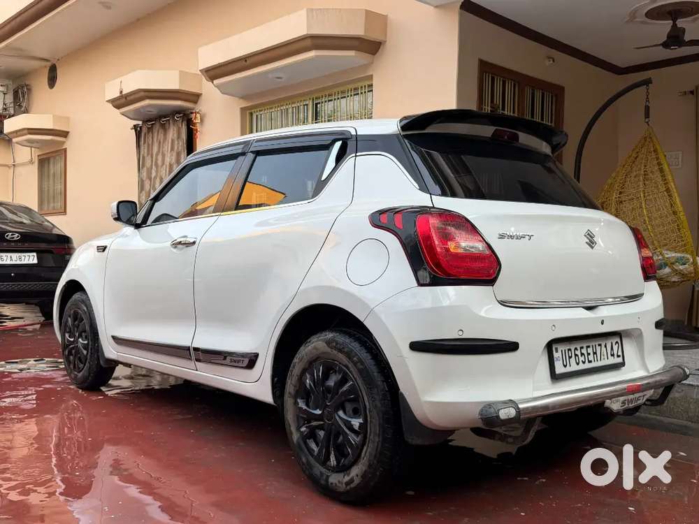Swift Vxi 1.2 In Showroom Condition