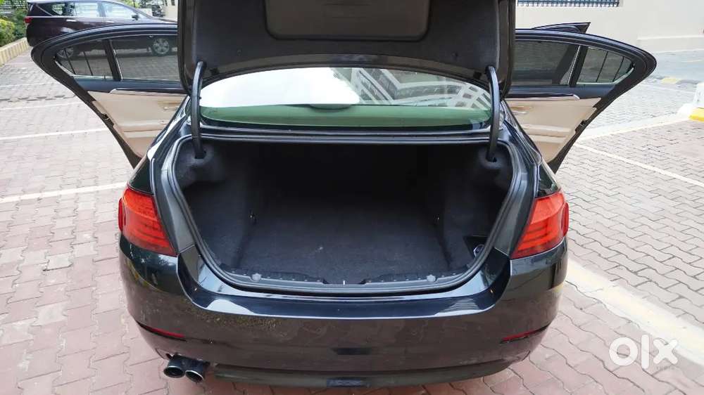 2011 Bmw 525d Diesel | Black | 1.45 Lakh Km | Well Maintained