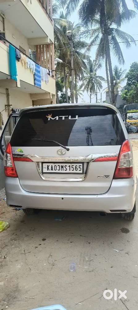 Toyota Innova 2013 Diesel 245000 Km Driven