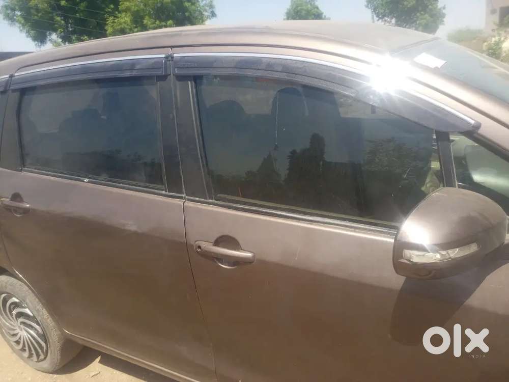 Mh28v7632 गाडी एक नंबर आहे विश्वास