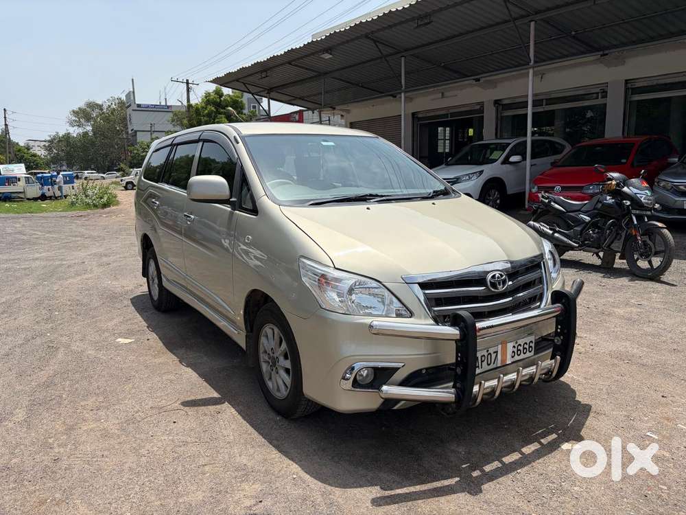 Toyota Innova 2.5 G (diesel) 7 Seater, 2014, Diesel
