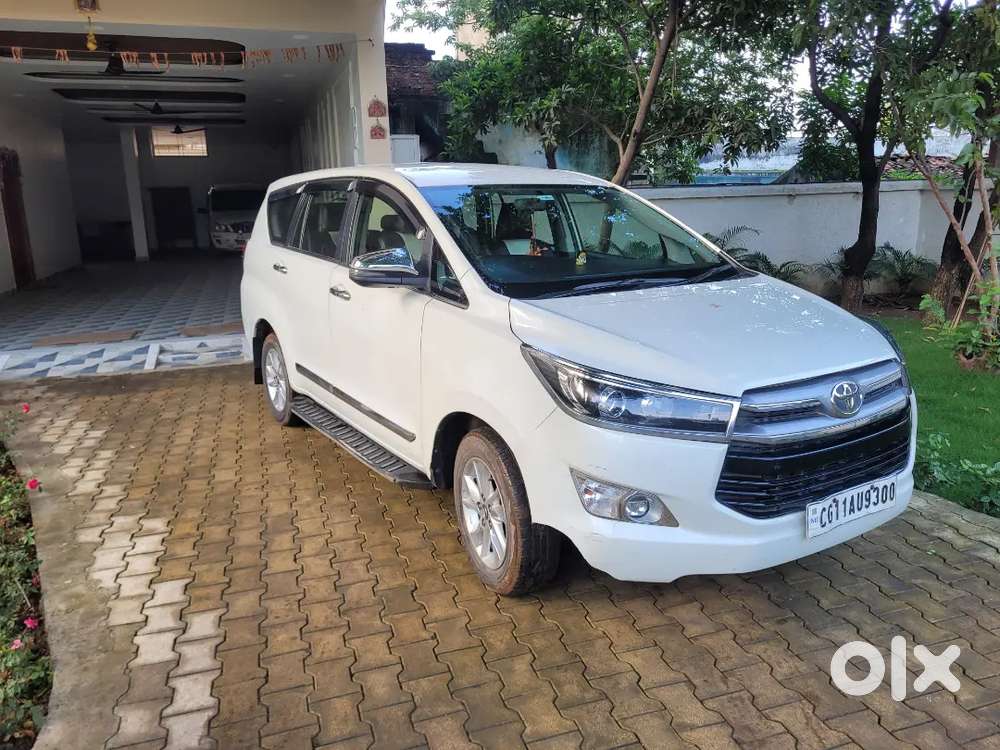 Toyota Innova Crysta 2019