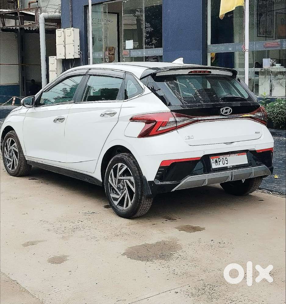 Hyundai New I20 1.2 Asta Ivt Dual Tone, 2025, Petrol