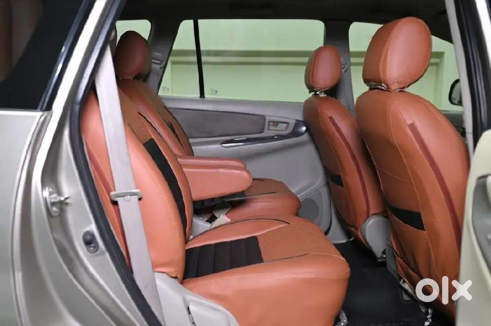 Toyota Innova 2.5 Gx 2010