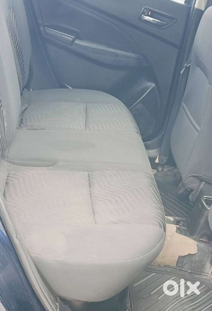 Maruti Suzuki Swift Vxi Optional, 2022, Petrol