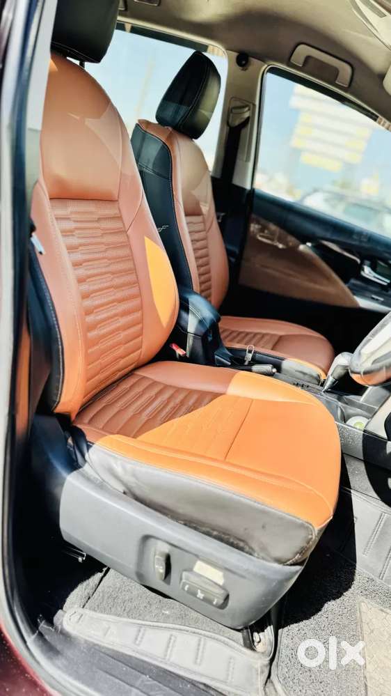 Toyota Innova Crysta 2.8 Zx At 7 Seater, 2019, Diesel