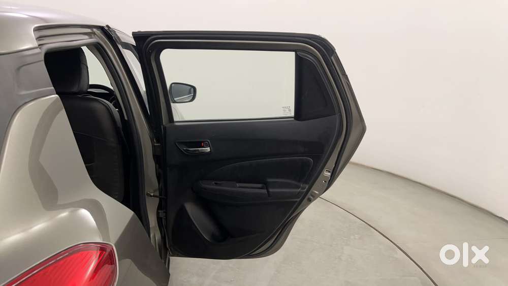 Maruti Suzuki Swift Amt Zxi, 2019, Petrol