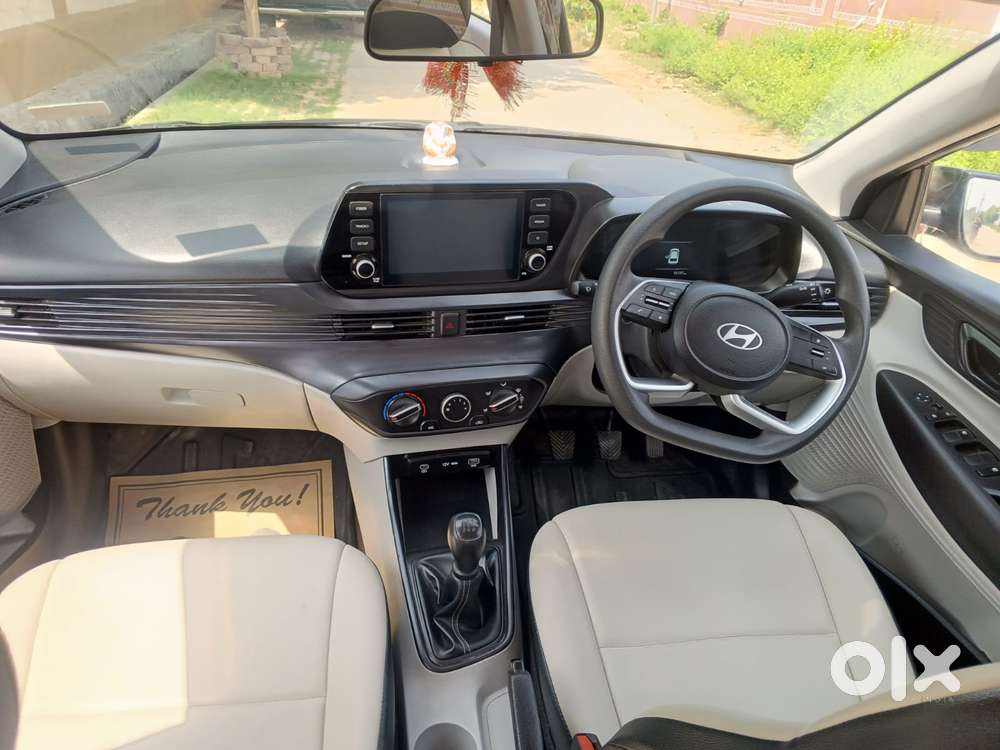 Maruti Suzuki Swift Vxi + Manual, 2024, Petrol
