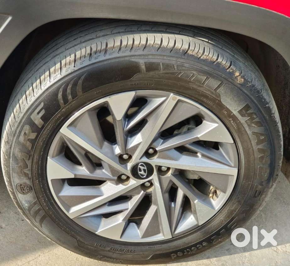 Hyundai Tucson 2.0 Platinum Petrol At, 2023, Petrol