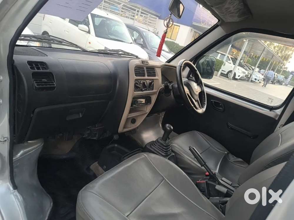 Maruti Suzuki Eeco 1.2 7 Str Std(o), 2023, Petrol