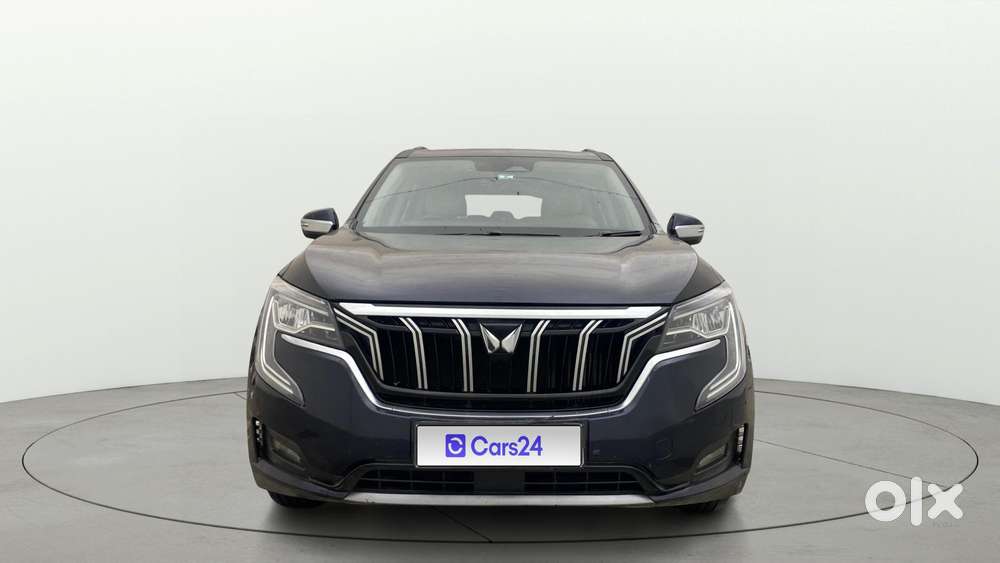 Mahindra Xuv700 2.0 Ax 3 Petrol At 5 Str, 2023, Diesel