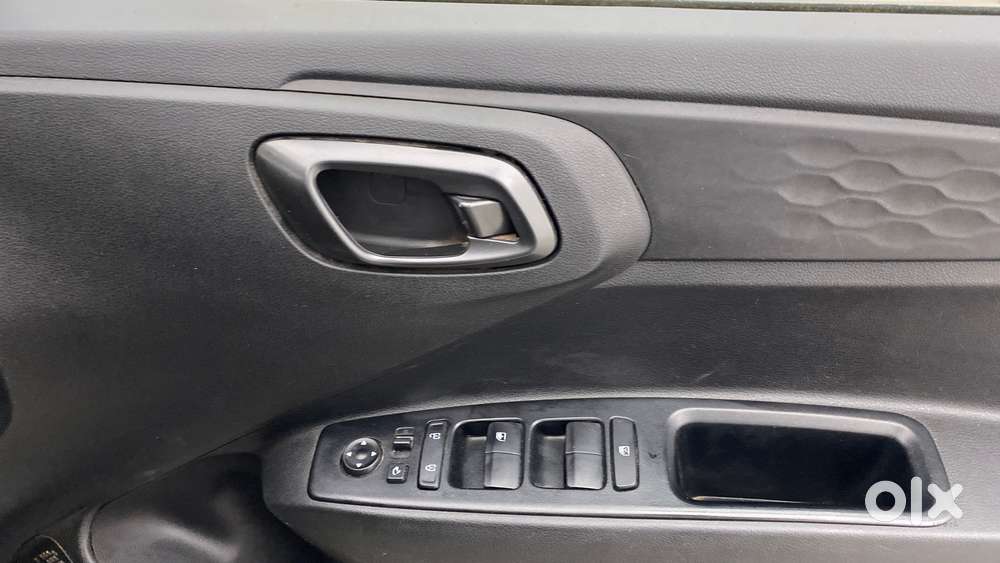 Hyundai Grand I10 Nios Sportz 1.2 Kappa Vtvt Dual Tone, 2019, Petrol