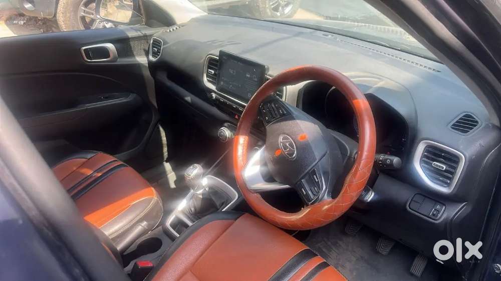 Hyundai Venue 2021 Diesel 88273 Km Driven