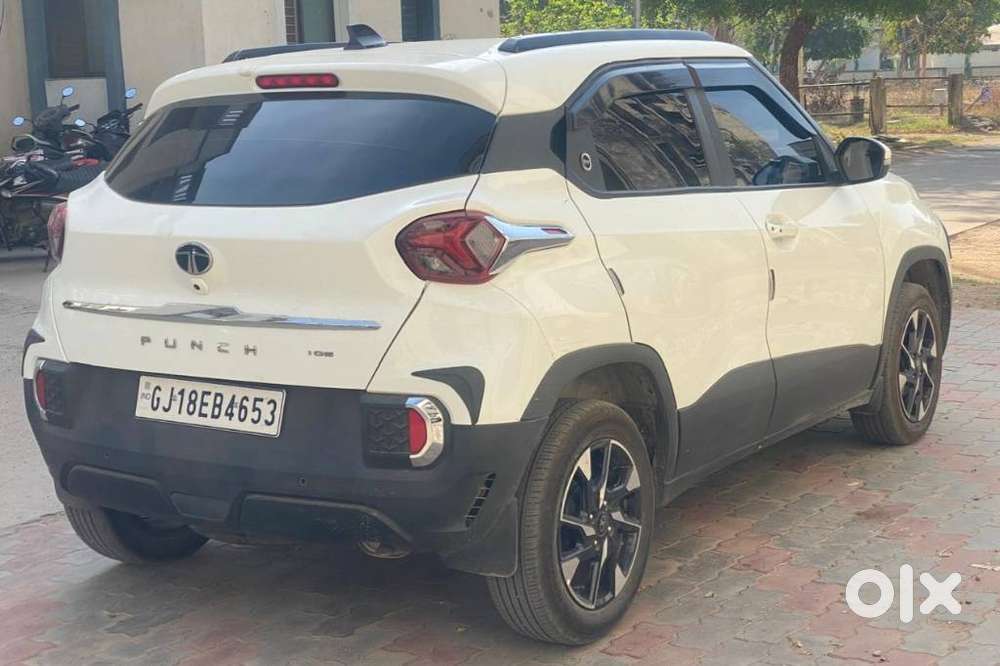Tata Punch Accomplished Mt Sunroof, 2024, Cng & Hybrids