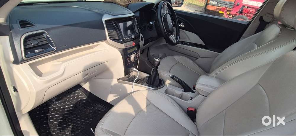 Mahindra Xuv300 2019 Diesel Well Maintained By Defence Officer