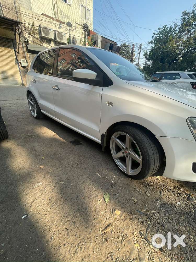 Volkswagen Polo 2014 Diesel 90000 Km Driven