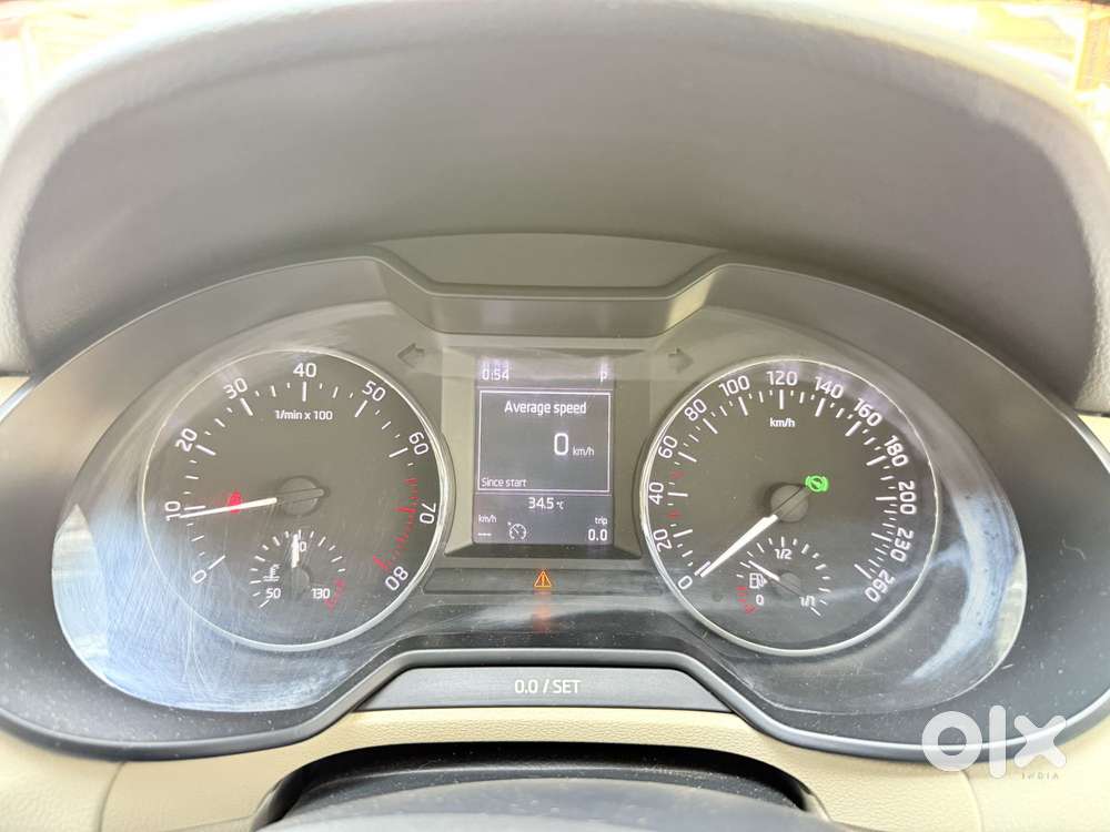 Skoda Octavia 2013-2017 Style Plus 1.8 Tsi At, 2017, Petrol