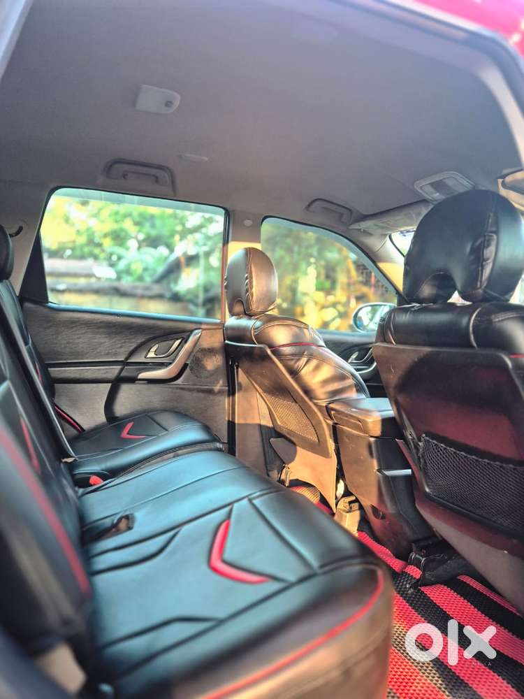 Mahindra Xuv500 W7, 2021, Diesel