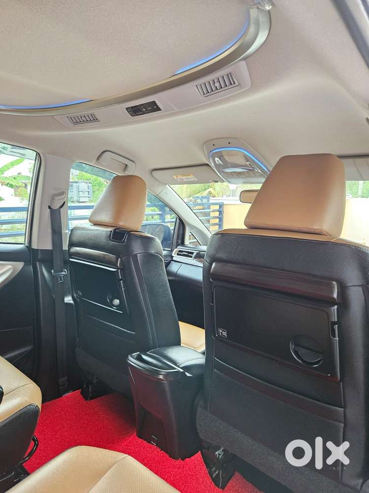 Toyota Innova Crysta Zx 2.4 Diesel 7 Seater, 2023, Diesel