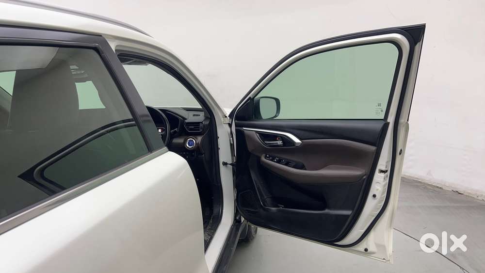 Toyota Urban Cruiser Hyryder 1.5 V Hybrid, 2022, Cng & Hybrids