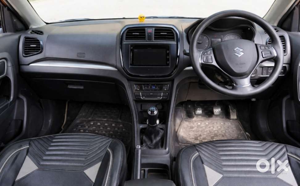 Maruti Suzuki Vitara Brezza Zdi Plus Dual Tone, 2016, Diesel