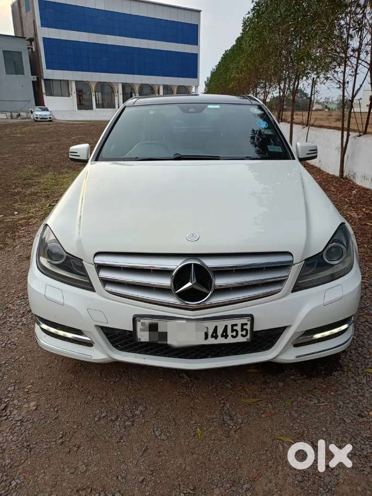 Mercedes C-class 2012 2.0 Petrol
