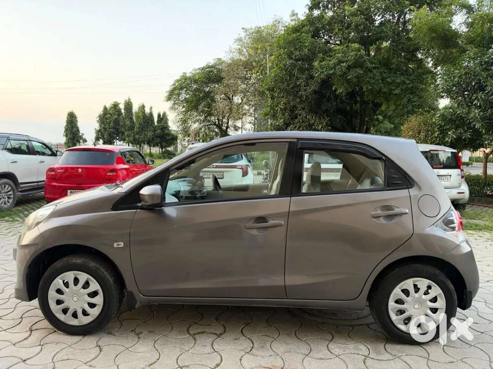 Honda Brio S (o) Mt, 2012, Petrol