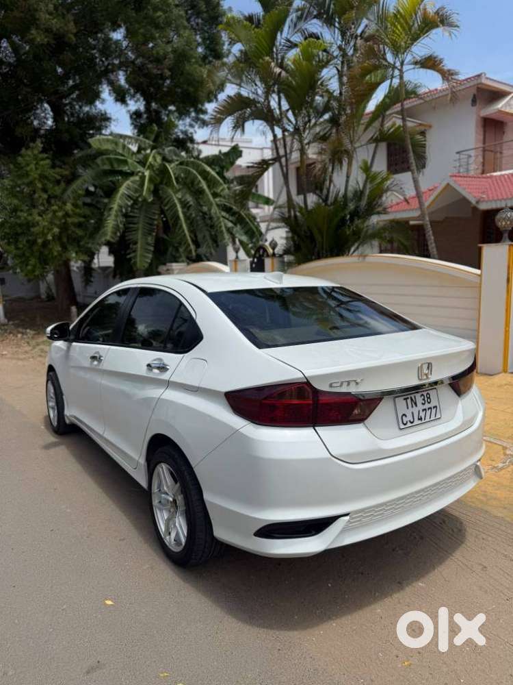 Honda City I-vtec V, 2017, Petrol