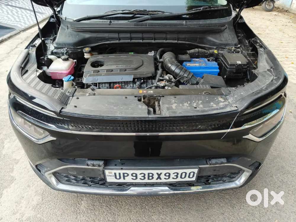Kia Carens Diesel Decamber 2022 Variant Top Model Sunroof Push Buttun