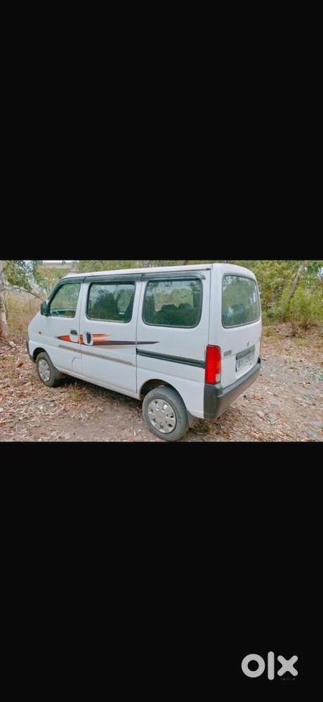 Maruti Suzuki Eeco Petrol Manual 2017 November 1st Owner