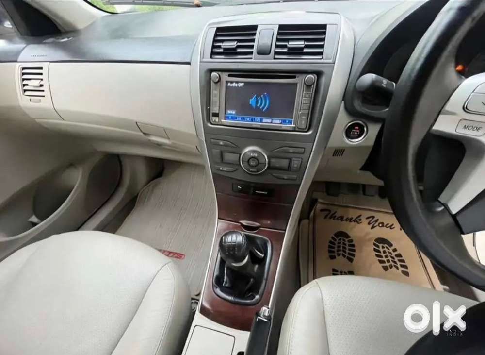 Toyota Corolla Altis 2013 Petrol Well Maintained