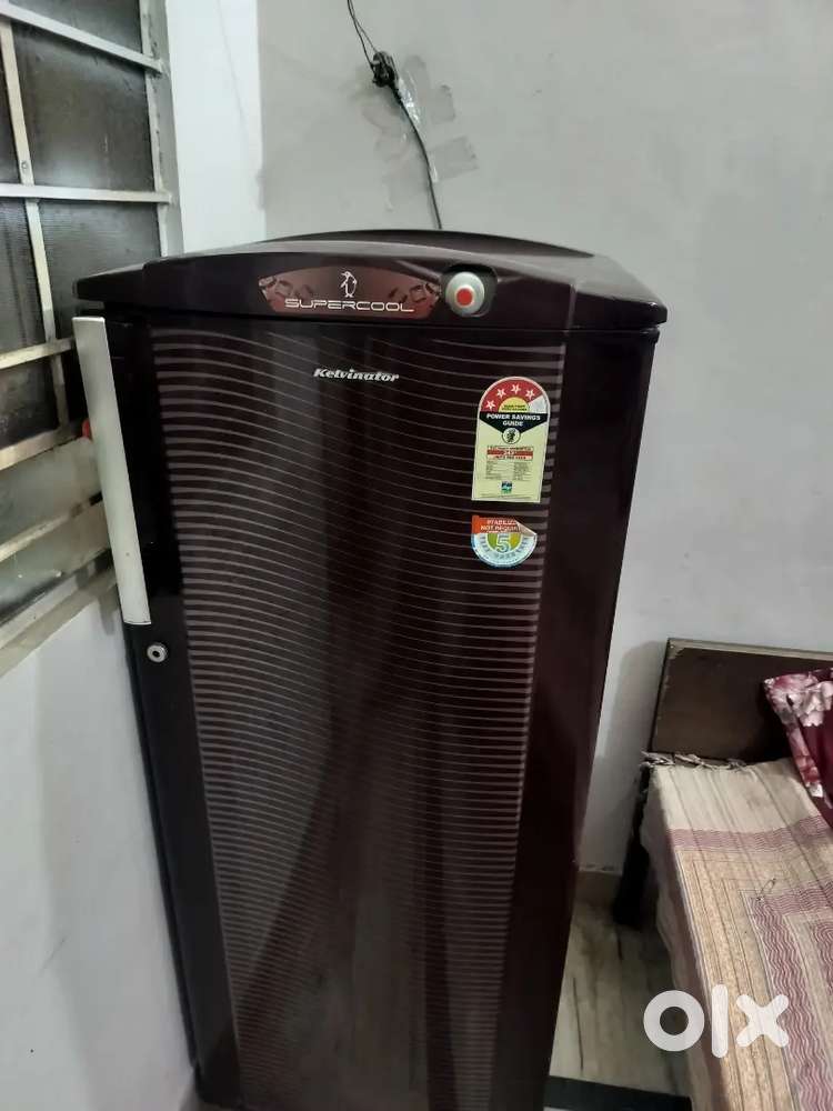 Fridge  kelvinator / refrigerator