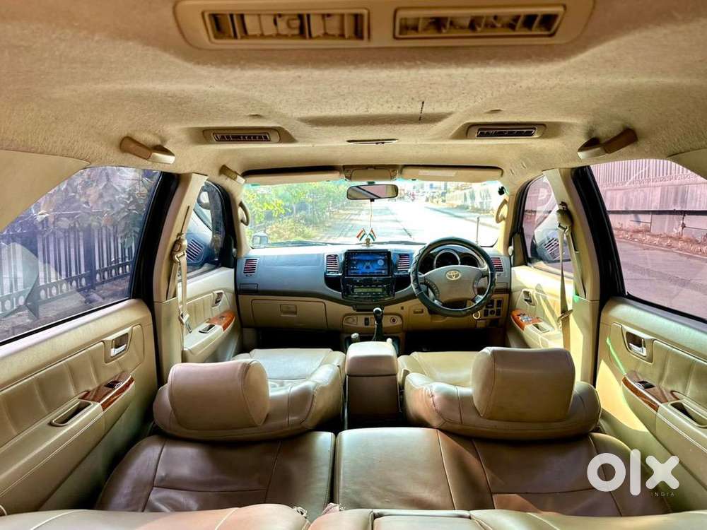 Toyota Fortuner Diesel Manual 2010