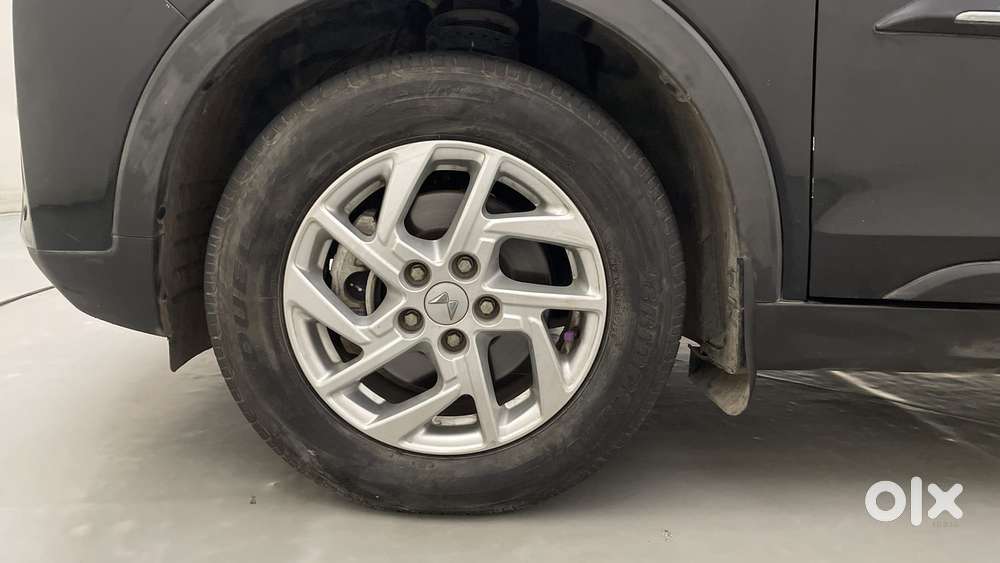 Mahindra Xuv300 W8 Amt Optional Diesel, 2022, Petrol