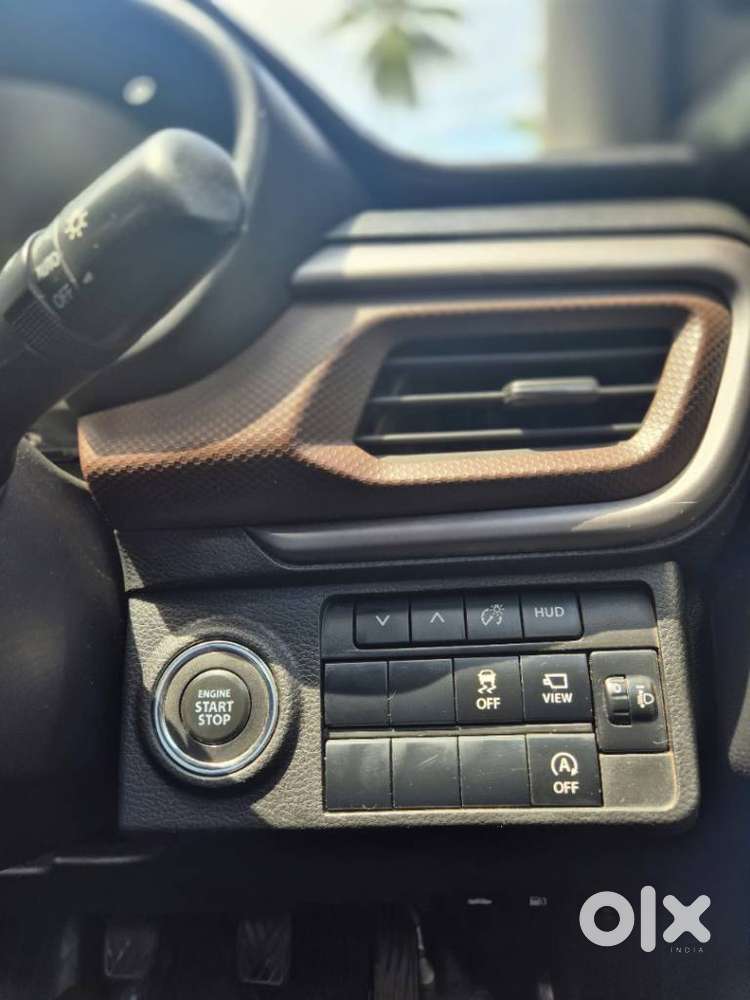 Maruti Suzuki Brezza Zdi+ Dual Tone, 2022, Petrol