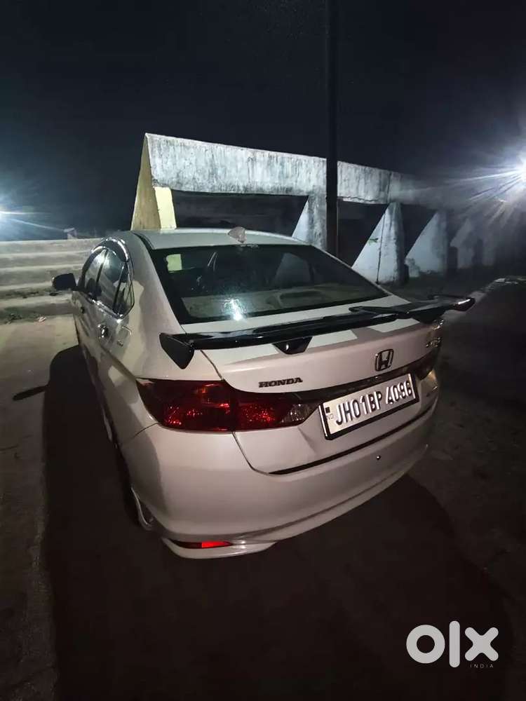 Honda City 2016 Diesel Well Maintained