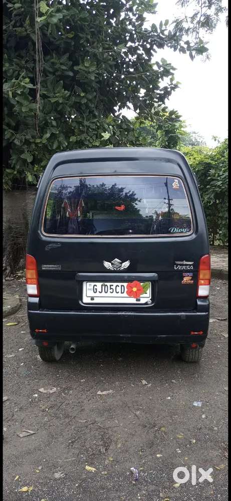 Maruti Suzuki Versa Dx2 8 Seater 2004
